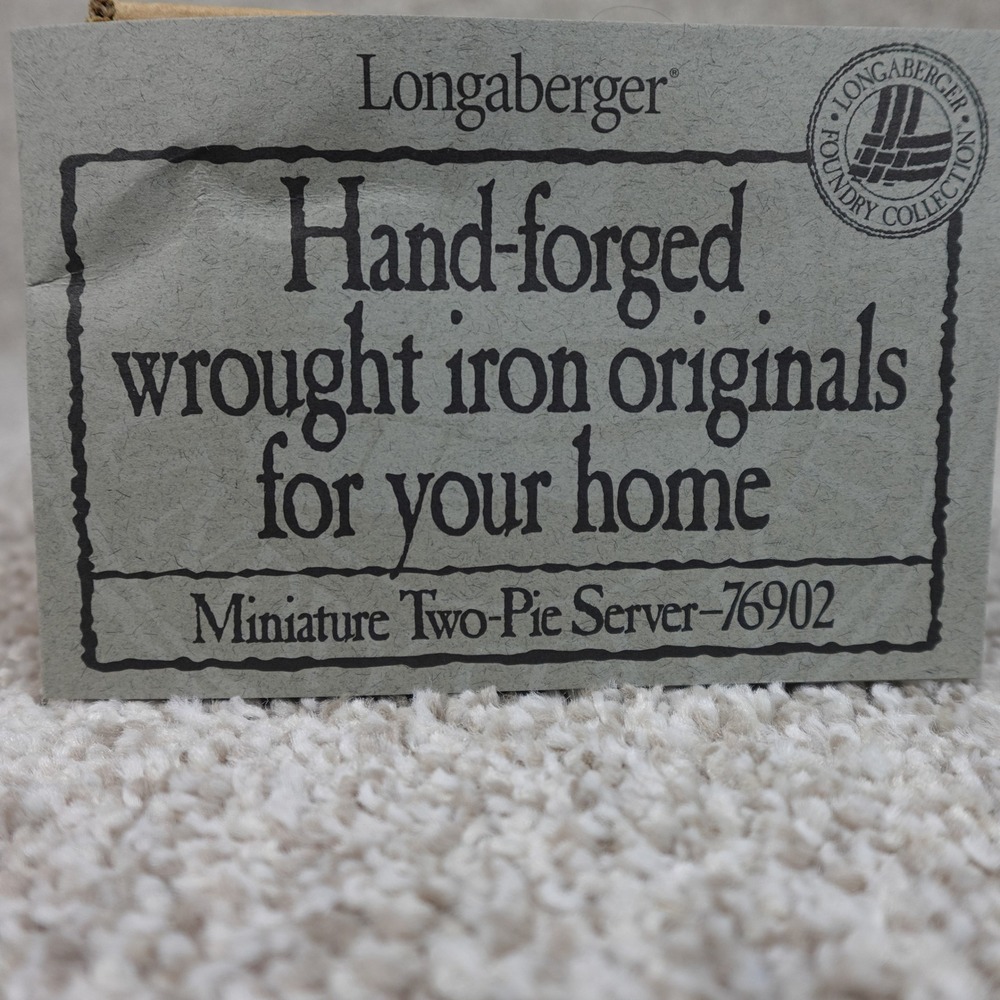 Longaberger 1999 Miniature Two Pie Server Wrought Iron Foundry Collection 76902 - Picture 4 of 8